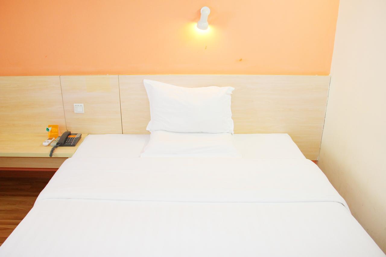 7Days Inn Shanghai Yichuan Road Eksteriør bilde